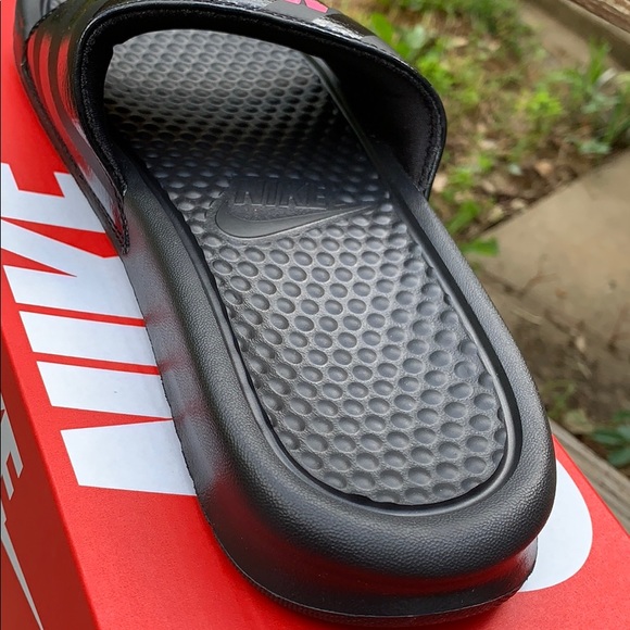 Women’s Benassi JDI - Picture 4 of 5
